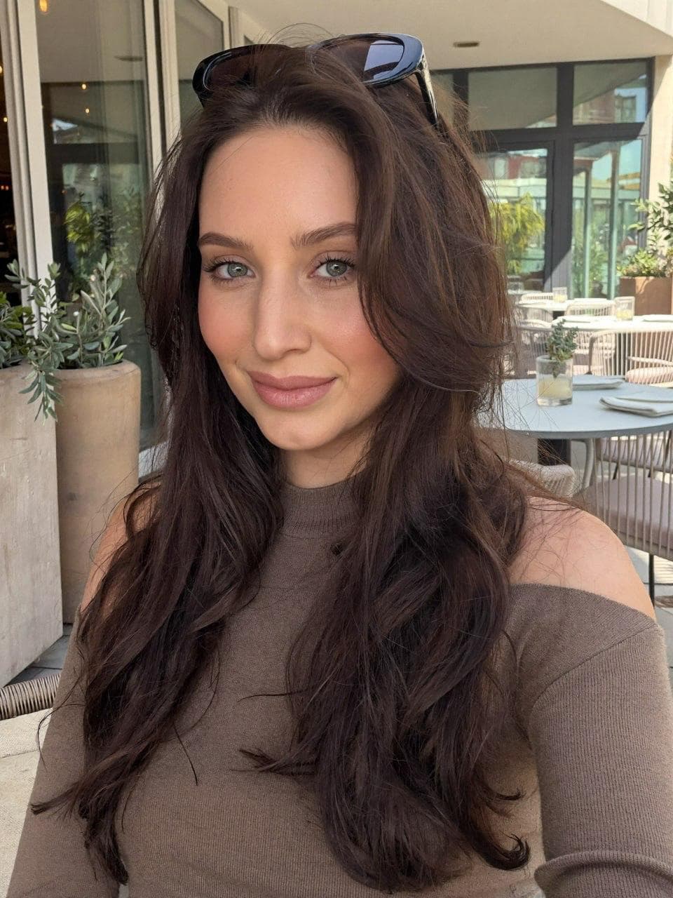 Casey, 27 — massage therapist in London