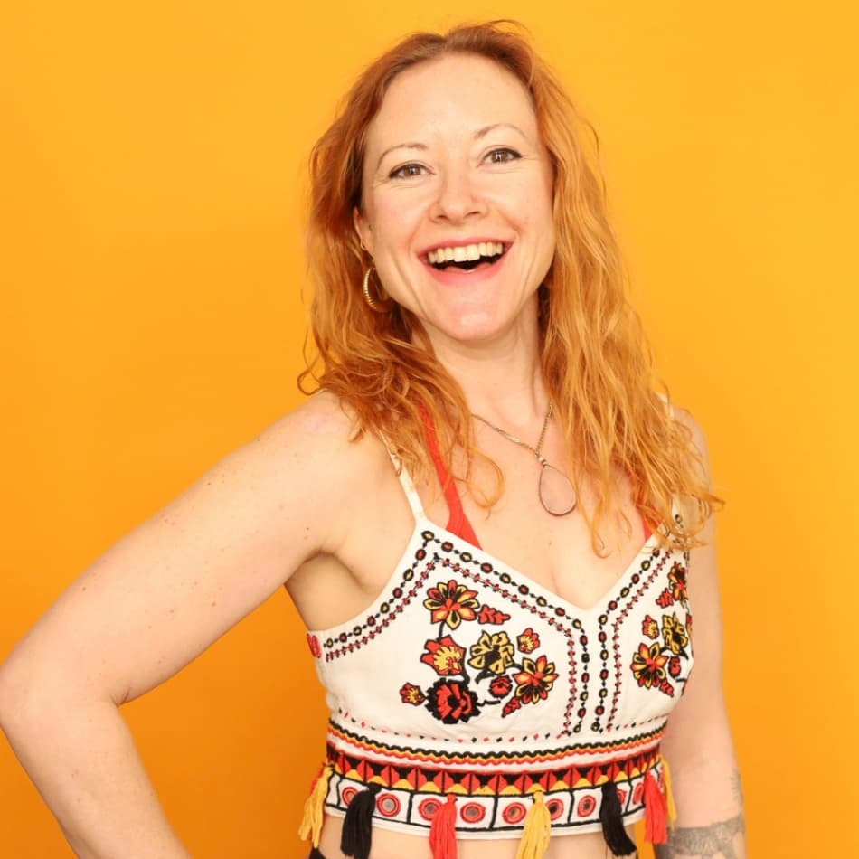 Charlotte, 35 — massage therapist in London