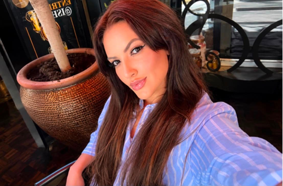 Julia, 28 — massage therapist in London